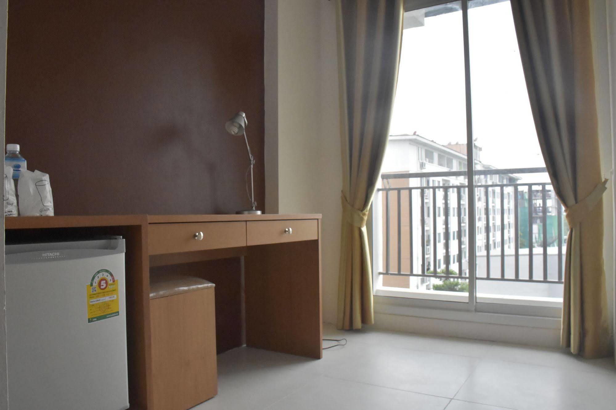Nrv Place Apart Hotel Bangkok Zewnętrze zdjęcie